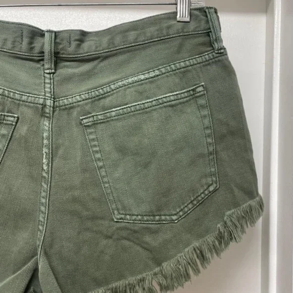 NWT $68 We The Free People Sage Green Distressed Hi-Rise Shorts - Picture 10 of 11